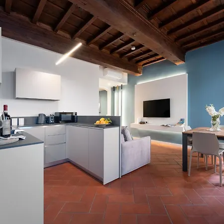 Keys Of Italy - Vigna 8 Blu- Newly Renovated Elegant 2 Bedr - Great Location In