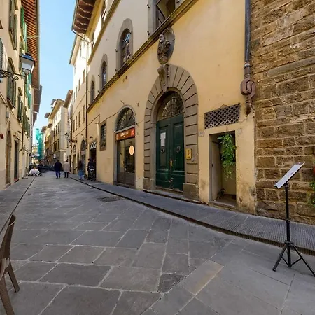 Stylish Flat In Tower Donati, 5 Min From Duomo *