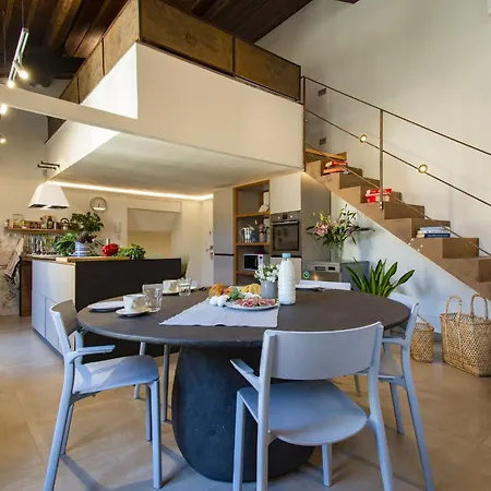 Toscanelli Retreat Floransa