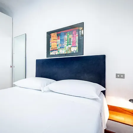 Διαμέρισμα Yd Stylish San Frediano Retreat Φλωρεντία