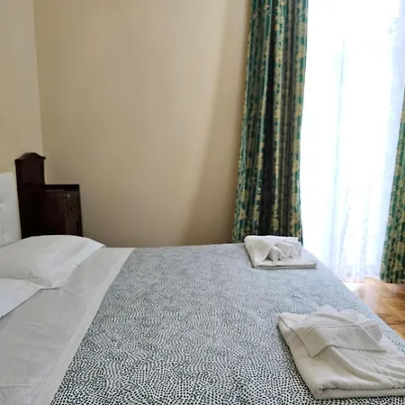 Toselli Luxury Apartment