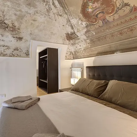 2016 Apartment *