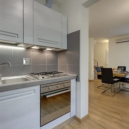 2016 Apartment Florence