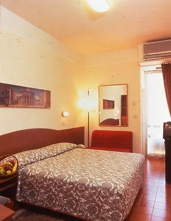 Hotel Wyndham Garden 4*
