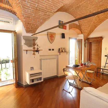 Merville House Apartment
