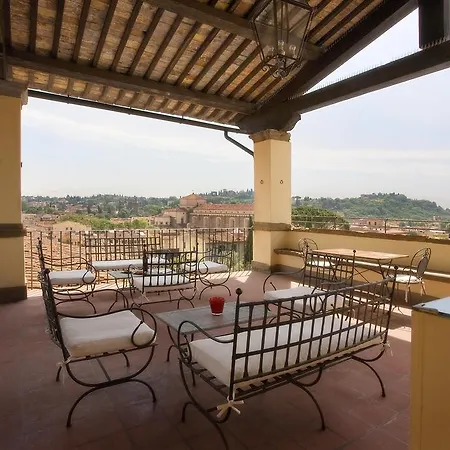 Palazzo Magnani Feroni, - Residenza D'epoca
