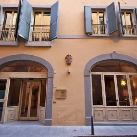 Hotel Art Atelier - Place Of Charme 4*