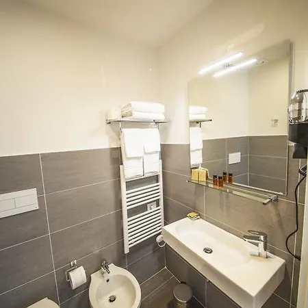 Twobros Apartment