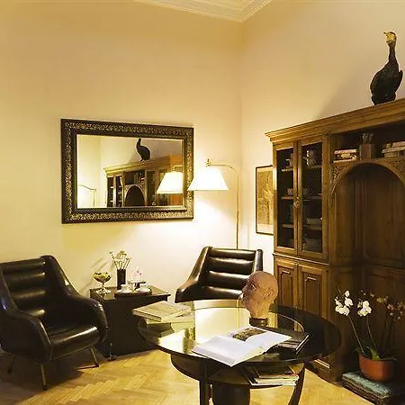 Granduomo Charming Aparthotel Florence