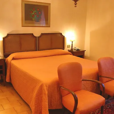 Le Rondini 4* Firenze