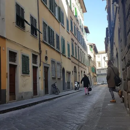 Novella White Apartment Florence