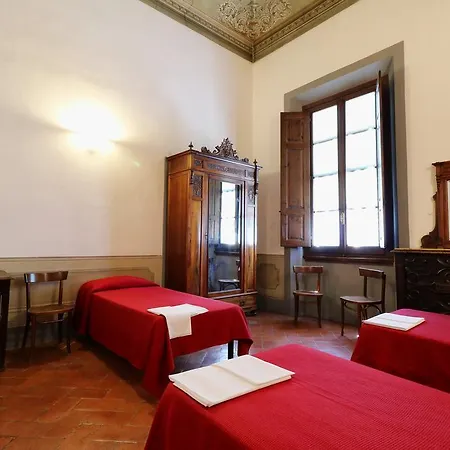 Casa Santo Nome Di Gesu Otel Floransa