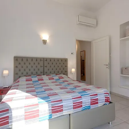 Anticafirenze Apartment *