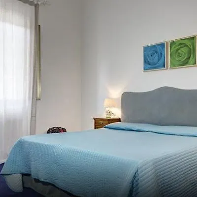 Hotel Il Poeta Dante 3*