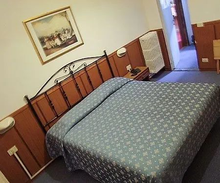 D'azeglio Hotel Florencia
