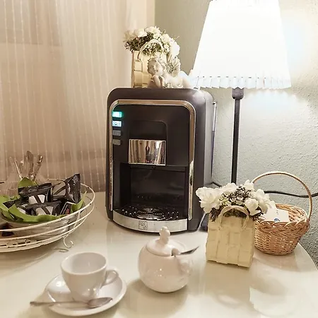 Di Piazza Del Duomo Bed & Breakfast 2*