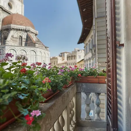 Di Piazza Del Duomo Bed & Breakfast Florence