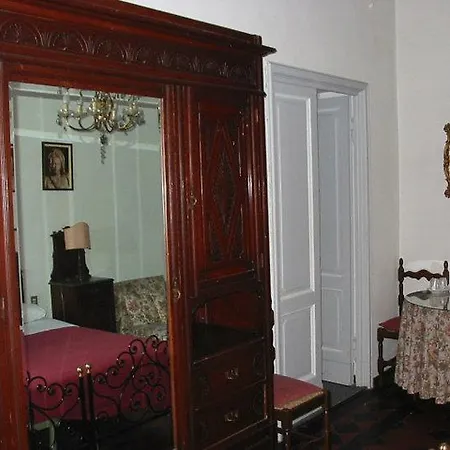 Fedora Hotel