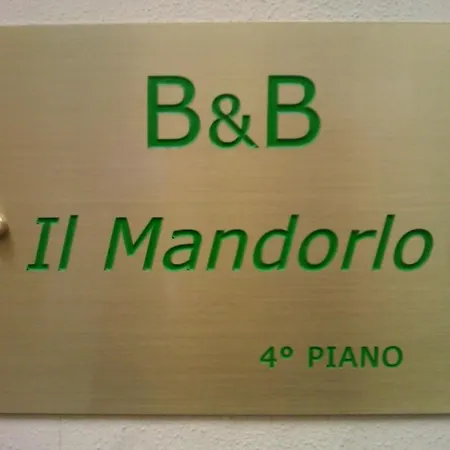 Il Mandorlo Bed & Breakfast *