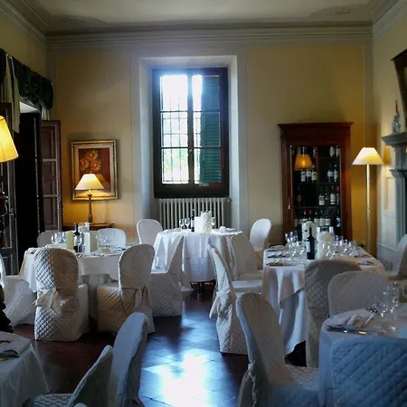 Il Trebbiolo Country house