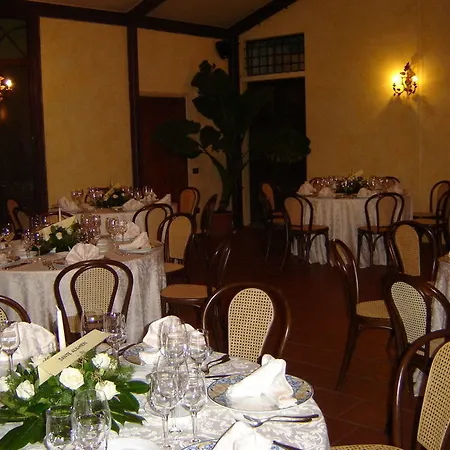 Il Trebbiolo Country house *