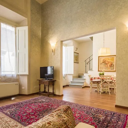 Tornaquinci Palace Firenze