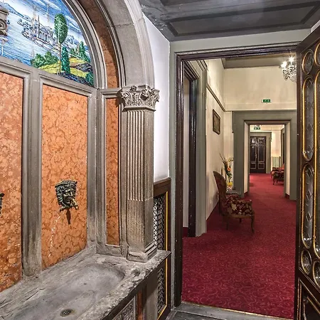 Hotel Paris