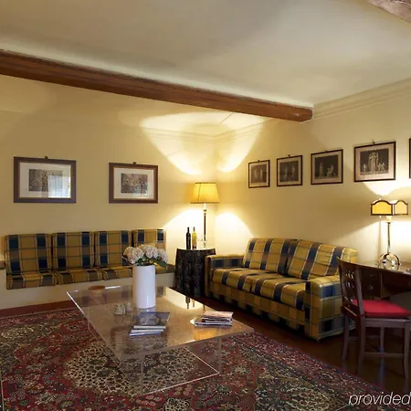 Palazzo Magnani Feroni, - Residenza D'epoca Hotel 3*