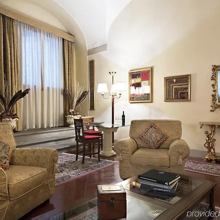 Palazzo Magnani Feroni, - Residenza D'epoca 3*