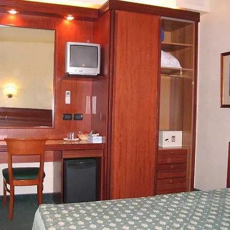 Arcadia 3*