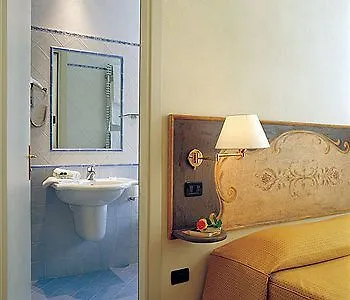 Отель Davanzati 3*