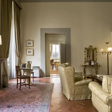 Palazzo Magnani Feroni, - Residenza D'epoca Hotel Florence