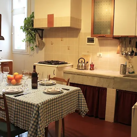 Apartment Contessa Angela Florence