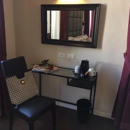1suite Pensión 3*