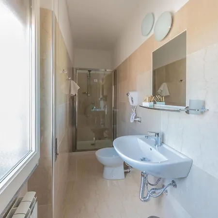 Hotel Nuova Italia Florence