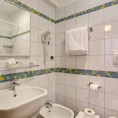 Nuova Italia Hotel Florence