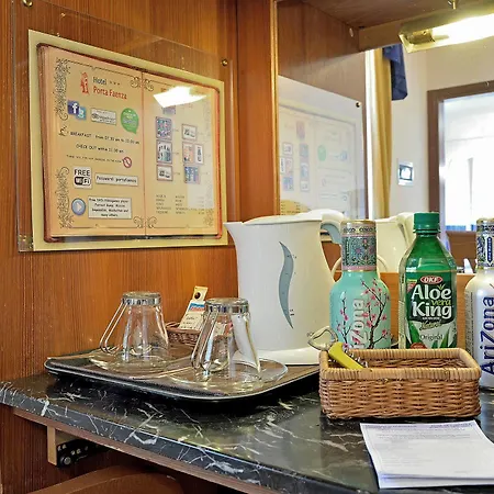 Hotell Porta Faenza Florens