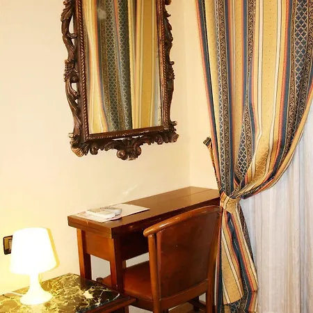 Enza 2* Firenze