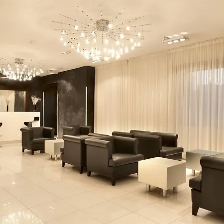 C-hotels The Style Hotel apartamentowy 4*