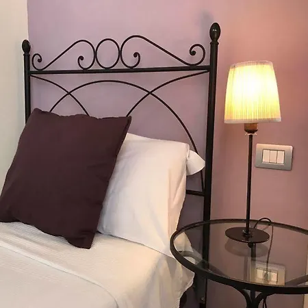 Di Piazza Del Duomo Bed & Breakfast Florence