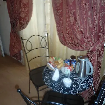Di Piazza Del Duomo Bed & Breakfast 2*