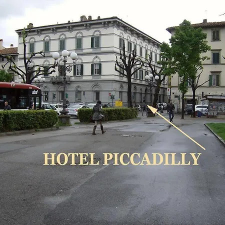 St. Hotel 2*