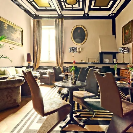 La Maison Du Sage Bed & Breakfast 3*