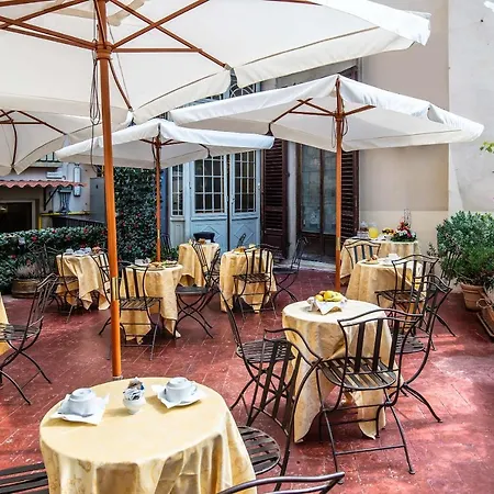 Paris Hotel