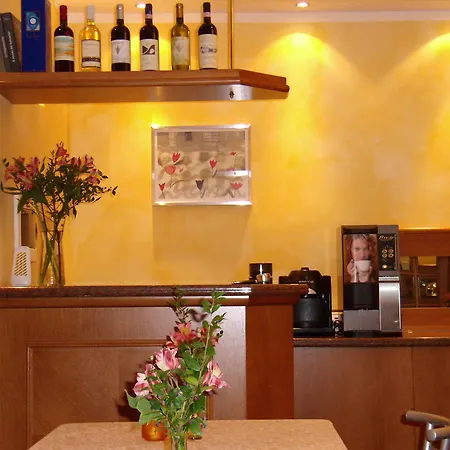 Beatrice Hotel 3*