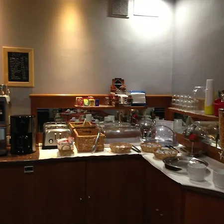 Beatrice Hotel 3*