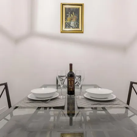 Apartment Ponte Vecchio's Nest Florence