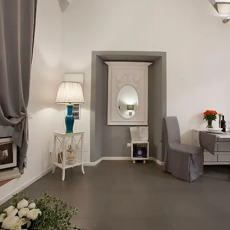 La Casa Bianca Apartment Florence