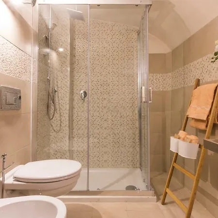 Apartment Montebello New Florence