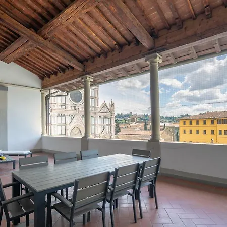 Loggia Santa Croce Apartment Florence